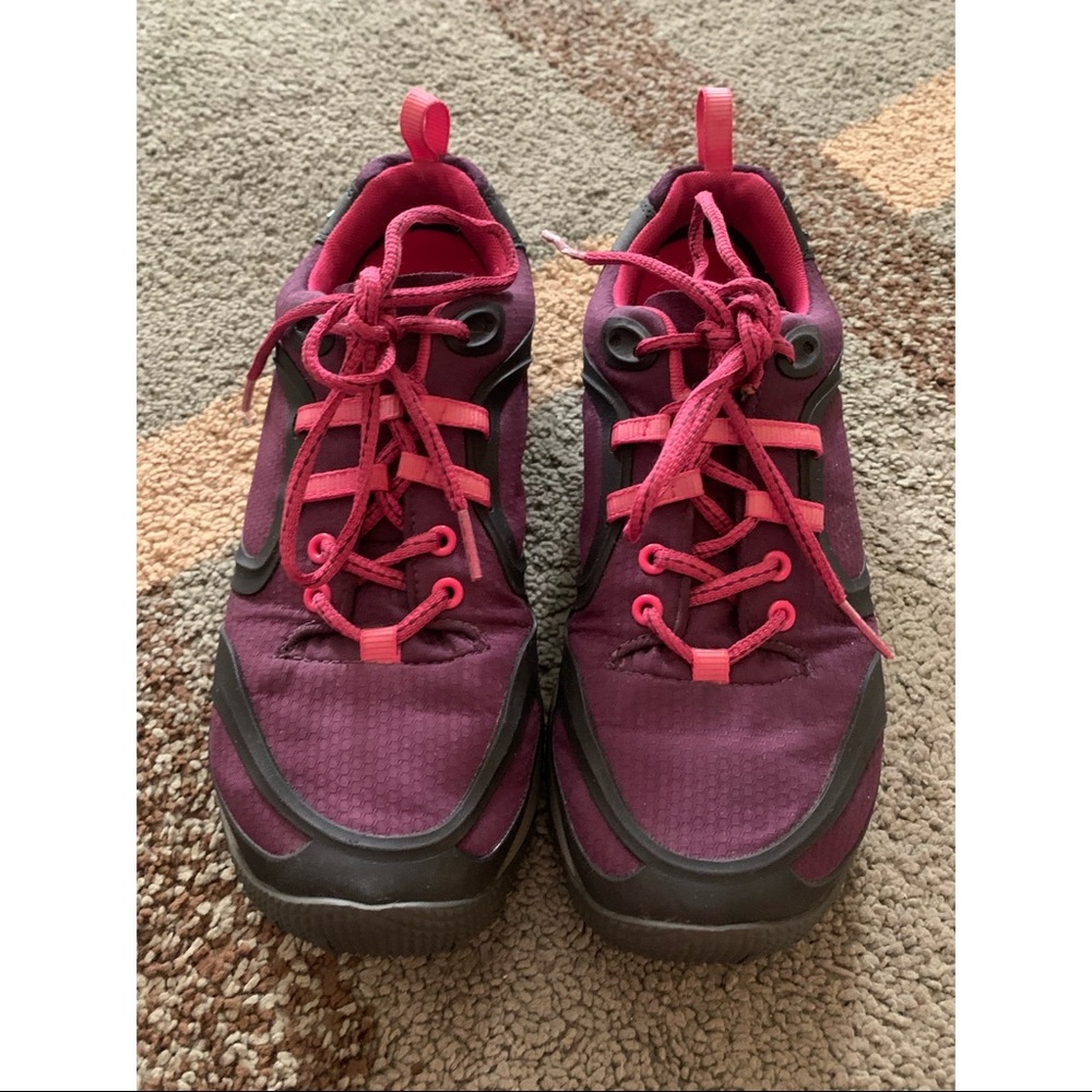 Merrell Proterra Gore-Tex hiking shoes